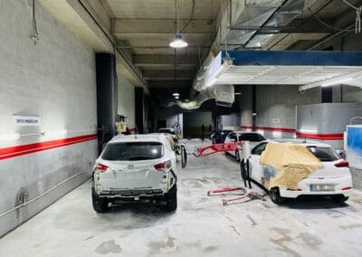 Tan Grup Servis atölyesi - boya maskeleme ve hazırlık alanı